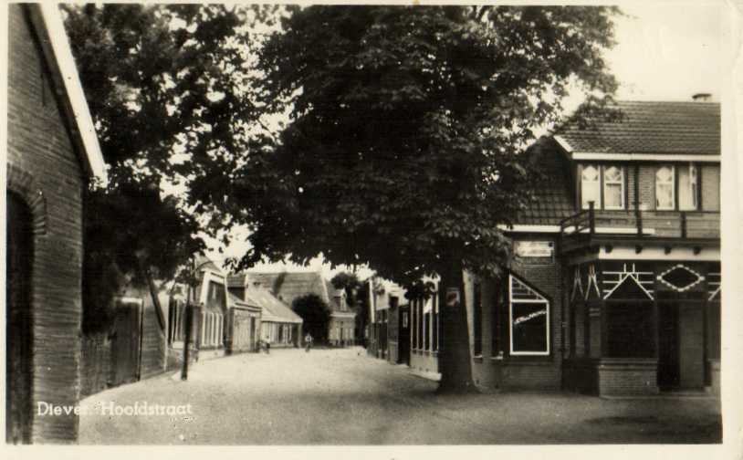Hoofdstraat — Diever
