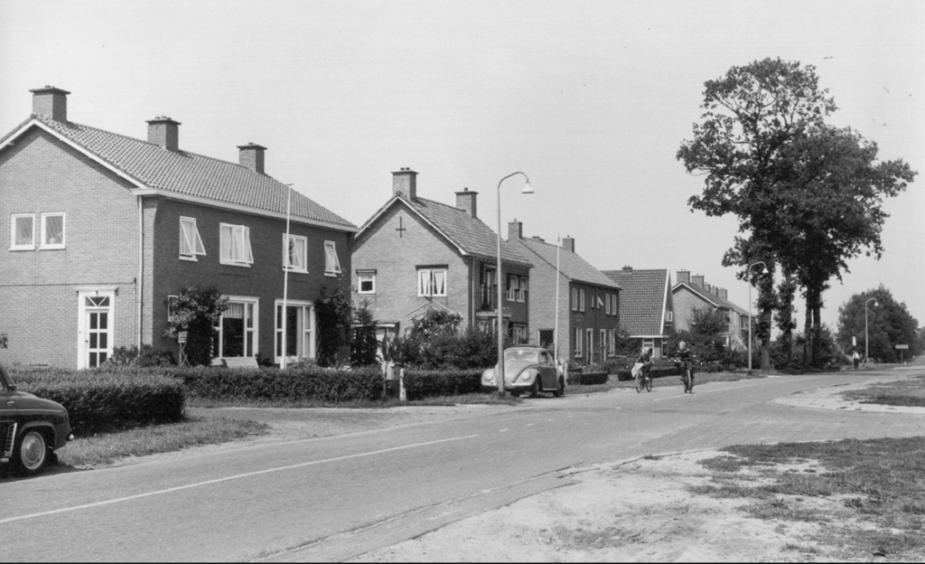 Riegshoogtendijk — Hollandscheveld