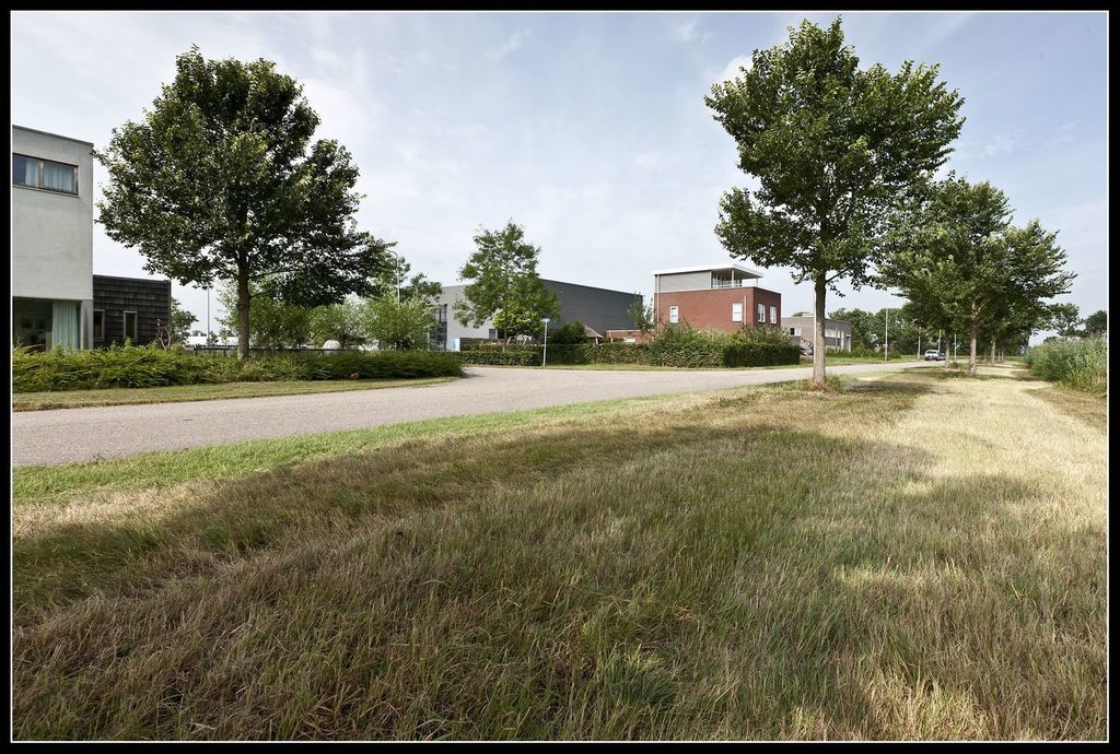 Ampere — Meppel