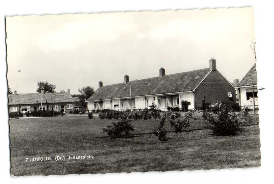 Julianaplein — Zuidwolde