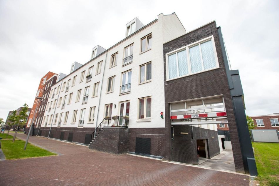 Beneluxlaan — Almere
