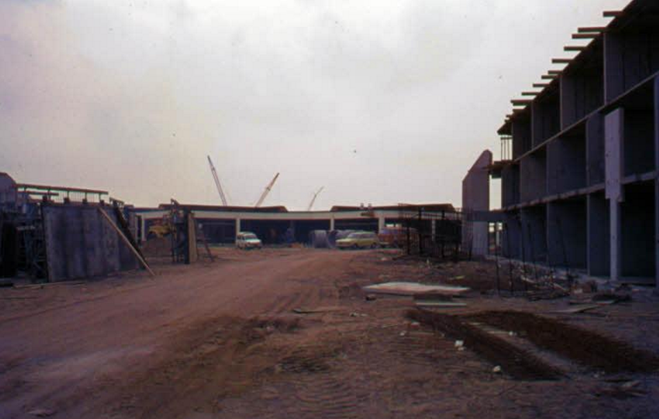 Almere in aanbouw — Almere