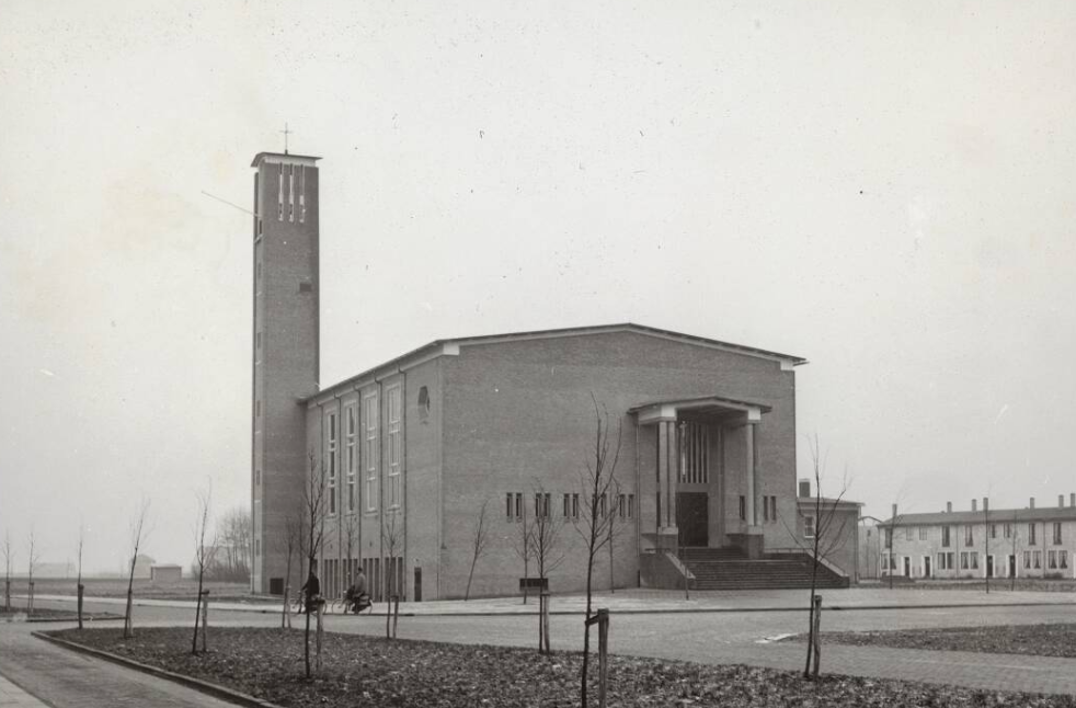 Cornelis Dirkszplein — Emmeloord