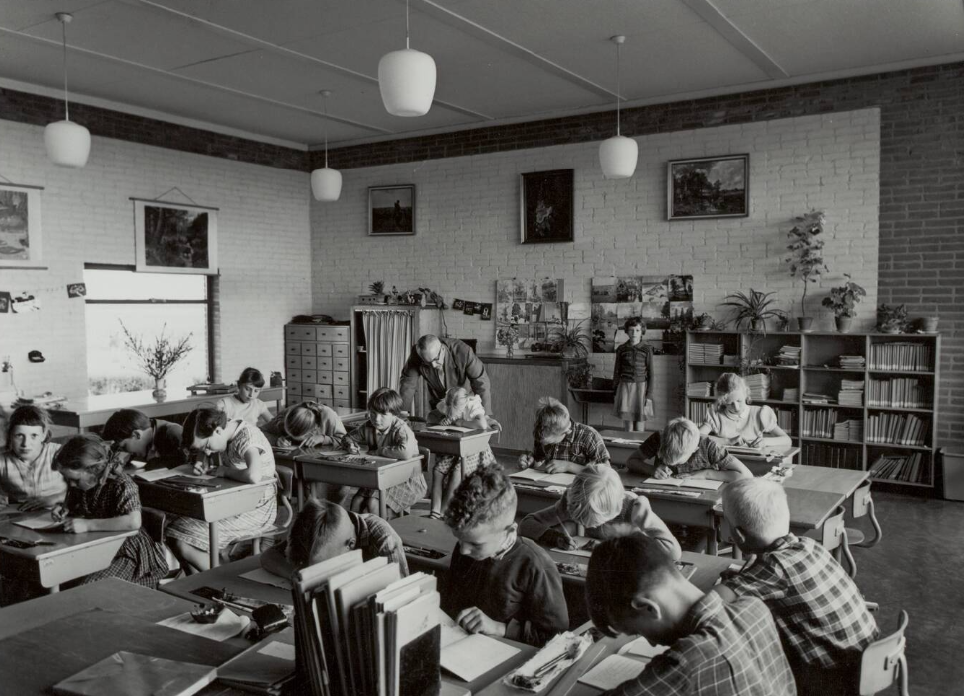 Scholen — Nagele