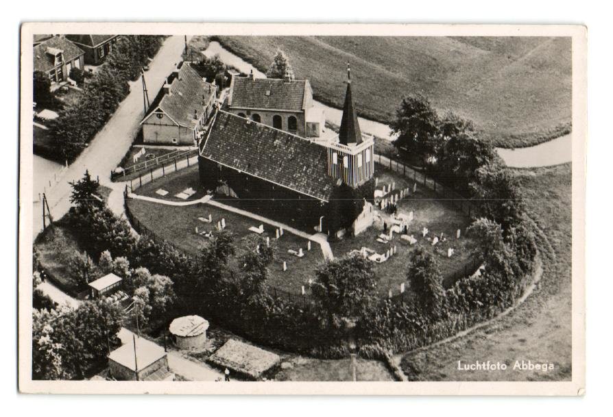 Luchtfoto's — Abbega