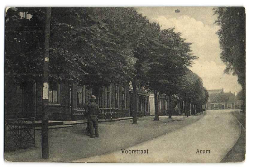 Voorstraat — Arum