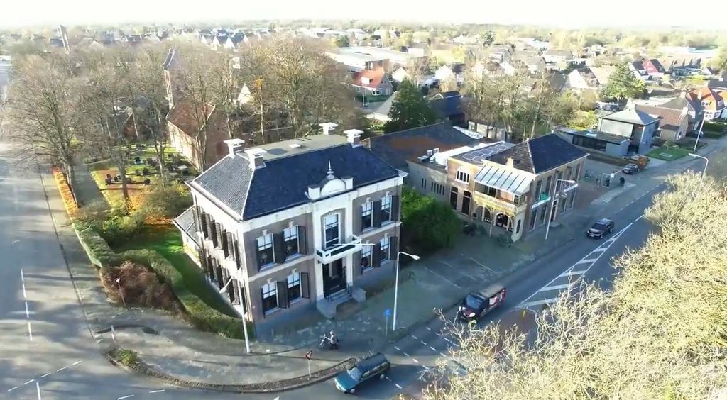 Luchtfoto — Damwoude