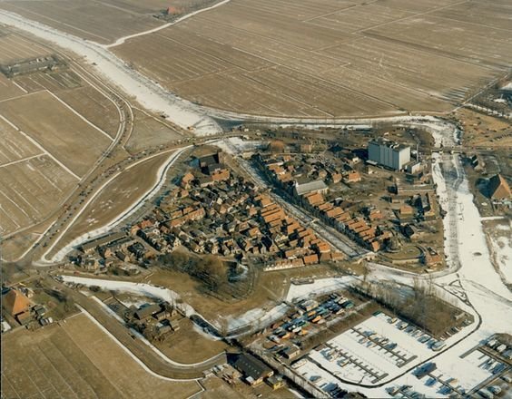 Luchtfoto — Sloten