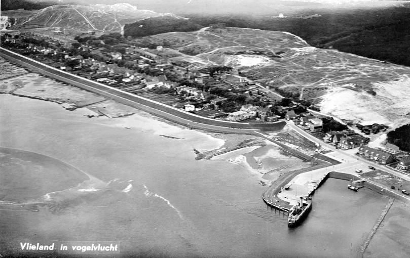 Luchtfoto — Vlieland