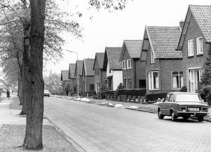 Adelaarslaan — Apeldoorn