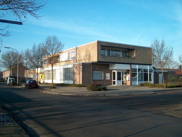 Rozenstraat — Beneden Leeuwen