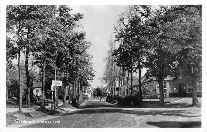 Dorpsstraat — Garderen