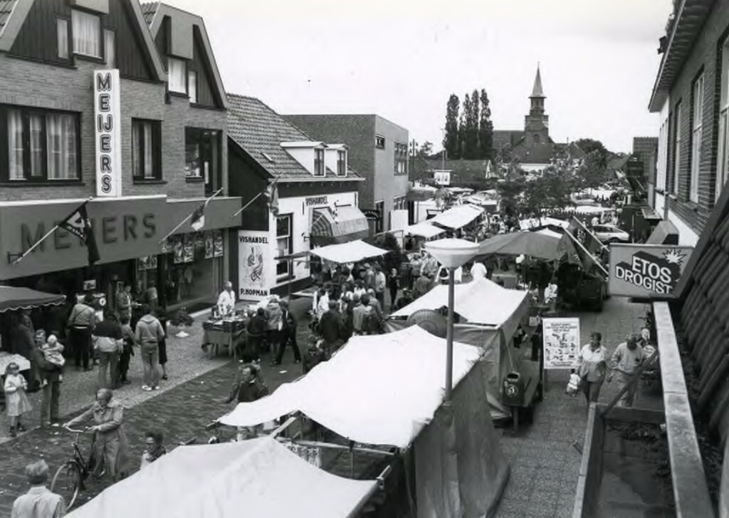 Dorpsstraat — Nunspeet