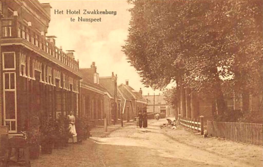 Dorpsstraat — Nunspeet