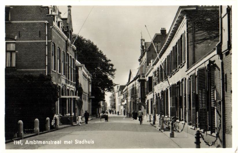 Ambtmanstraat — Tiel