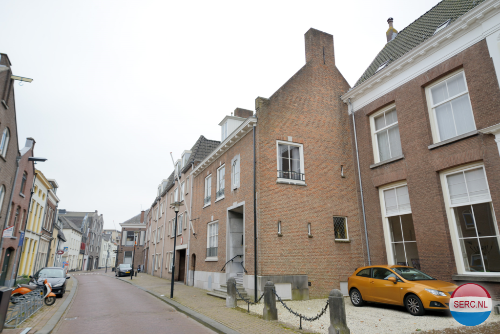 Ambtmanstraat — Tiel