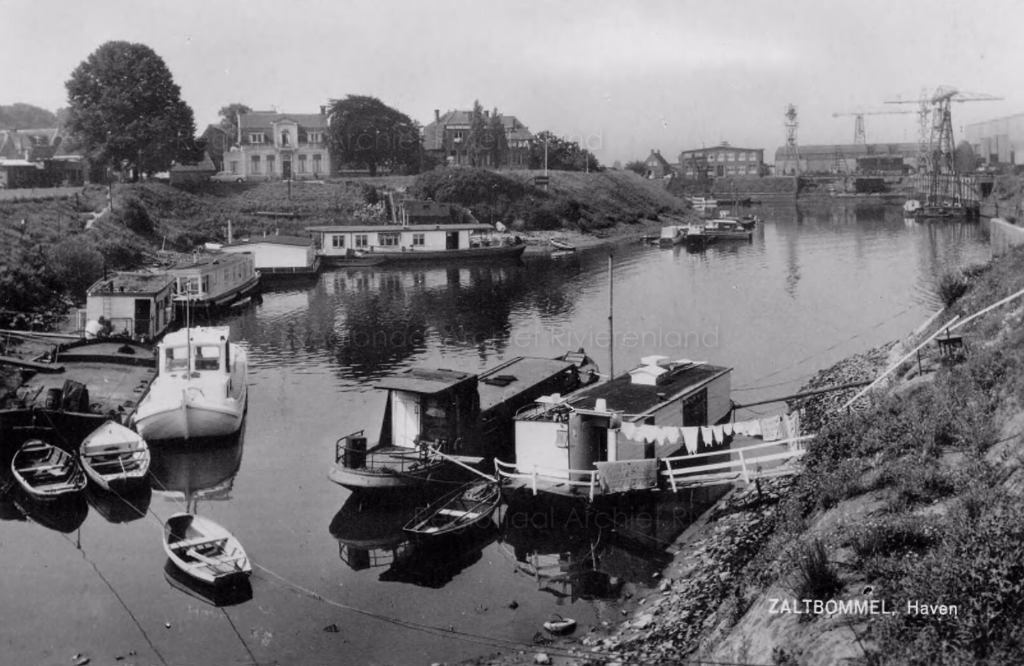 Haven — Zaltbommel