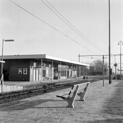 Station — Zevenaar