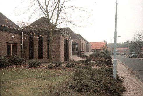 Dorpshuisweg — Finsterwolde