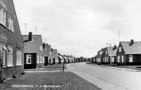 H.J. Siemonsstraat — Finsterwolde