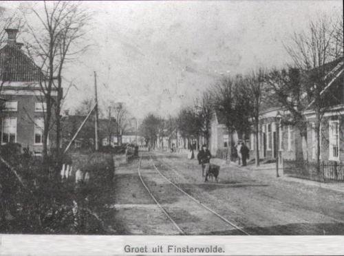 Hoofdweg — Finsterwolde