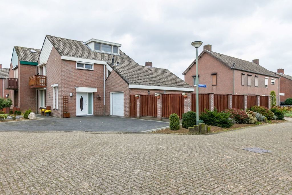 Leeuwenbekstraat — Ittervoort