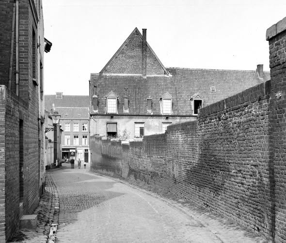 Bonnefantenstraat — Maastricht