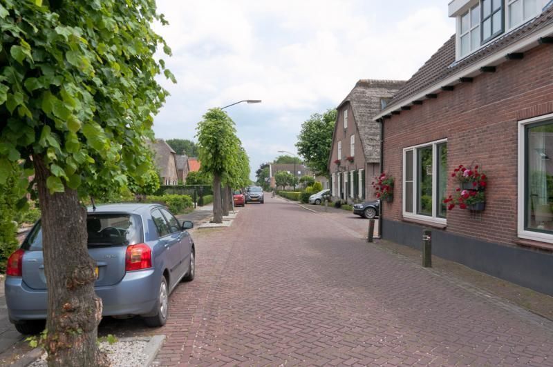 Burgemeester van der Schansstraat — Andel