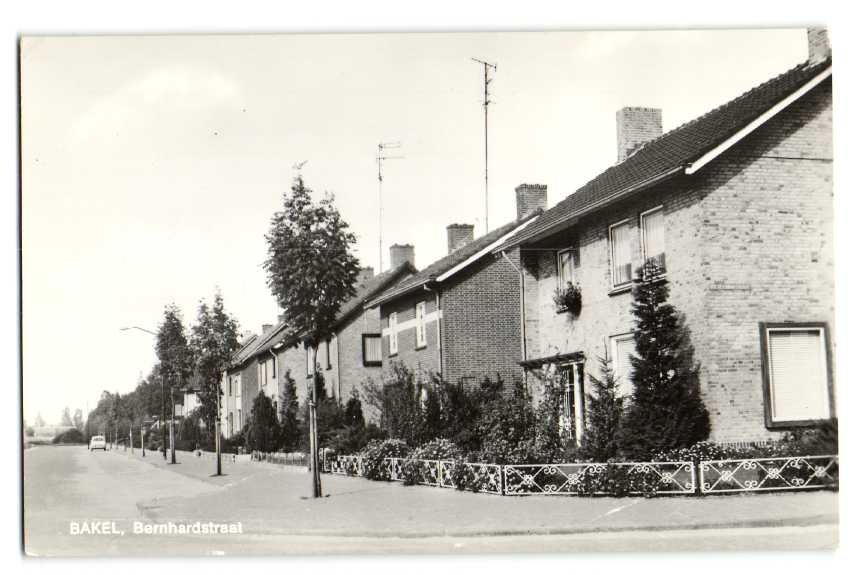 Bernhardstraat — Bakel