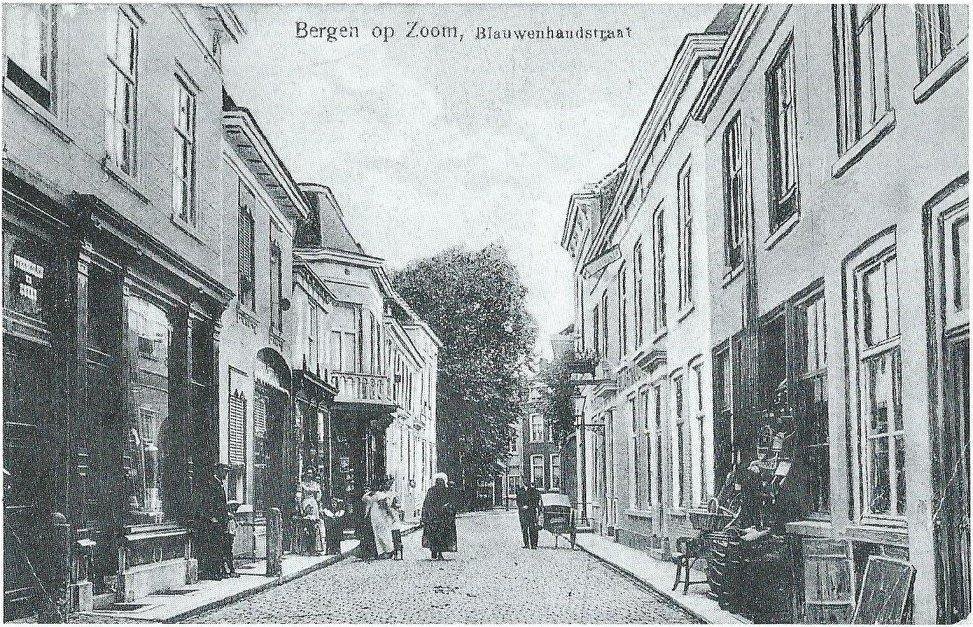Blauwehandstraat — Bergen op Zoom