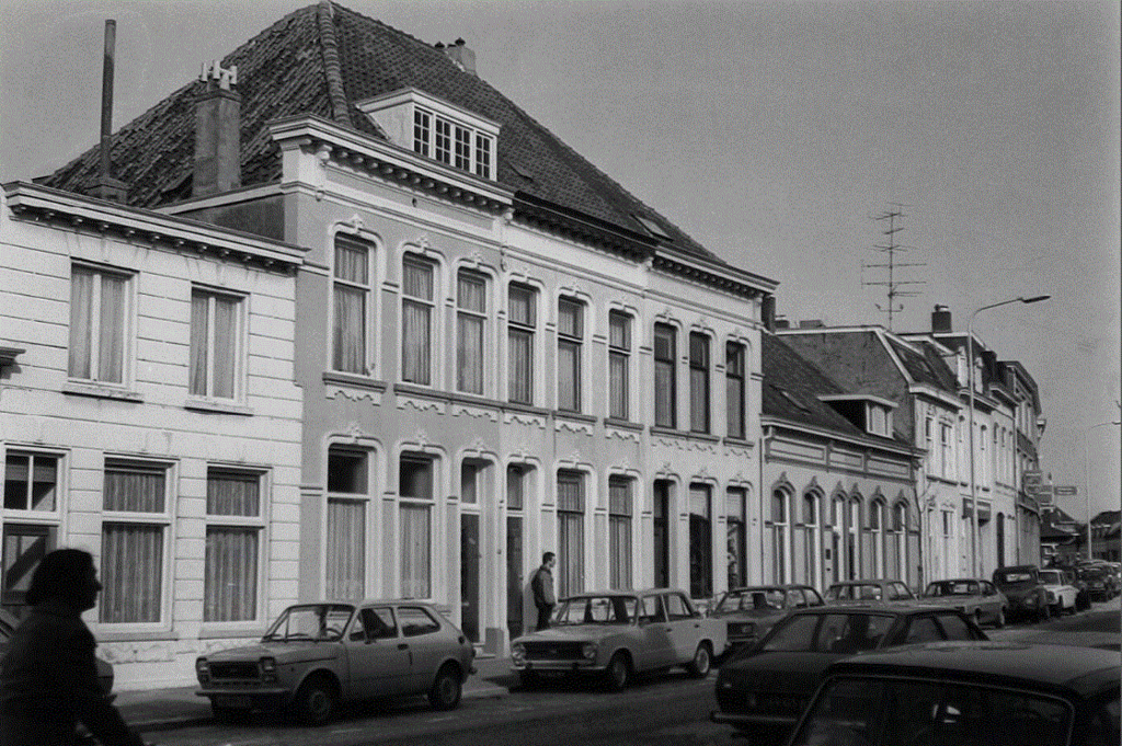 Auvergnestraat — Bergen op Zoom
