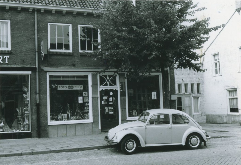 Hoofdstraat — Best