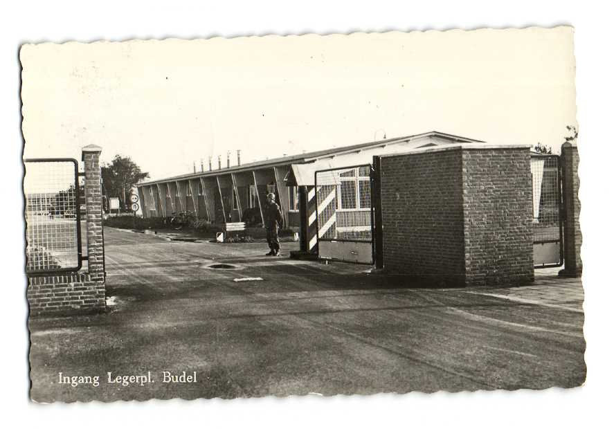 Kazerne — Budel