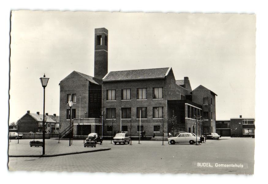 Gemeentehuis — Budel