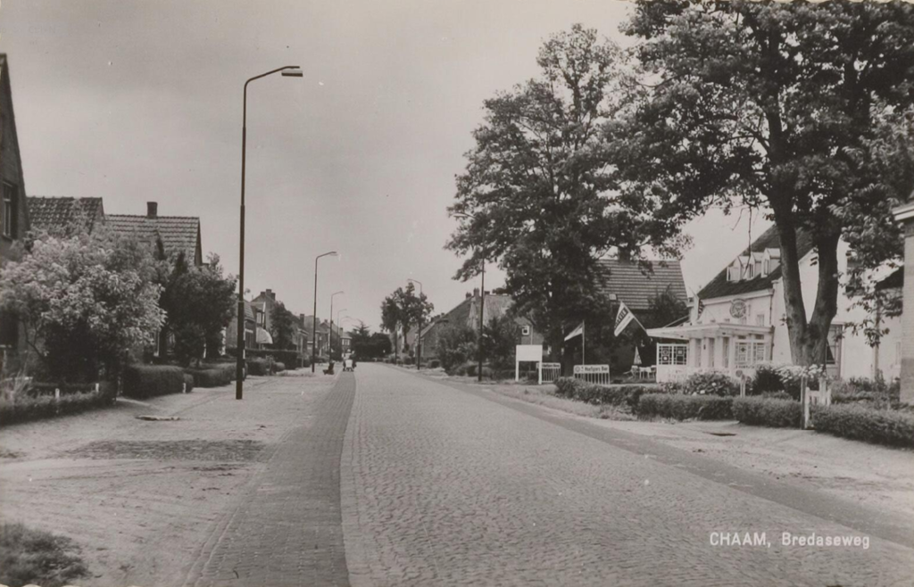 Bredaseweg — Chaam