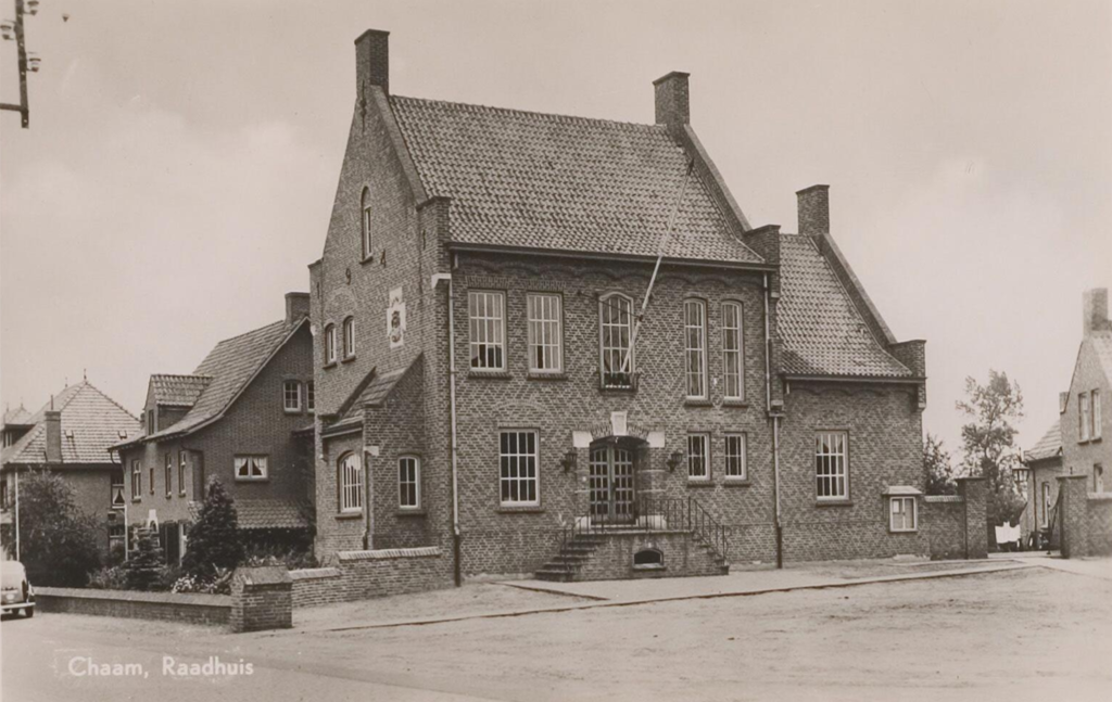 Raadhuisplein — Chaam