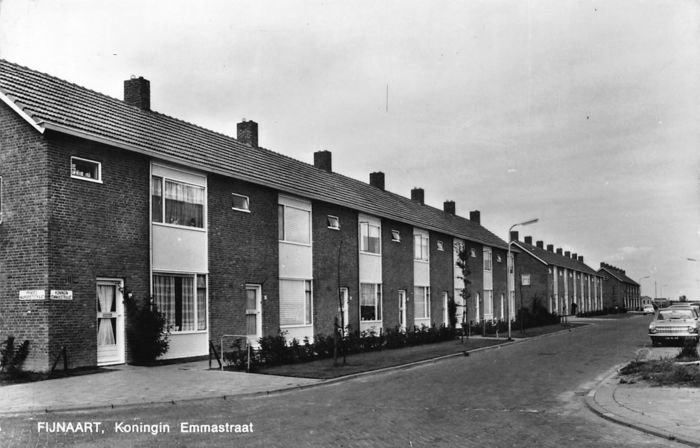 Koningin Emmastraat — Fijnaart