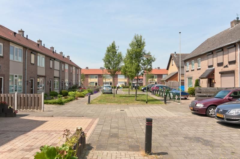 Henri Dunantstraat — Hank