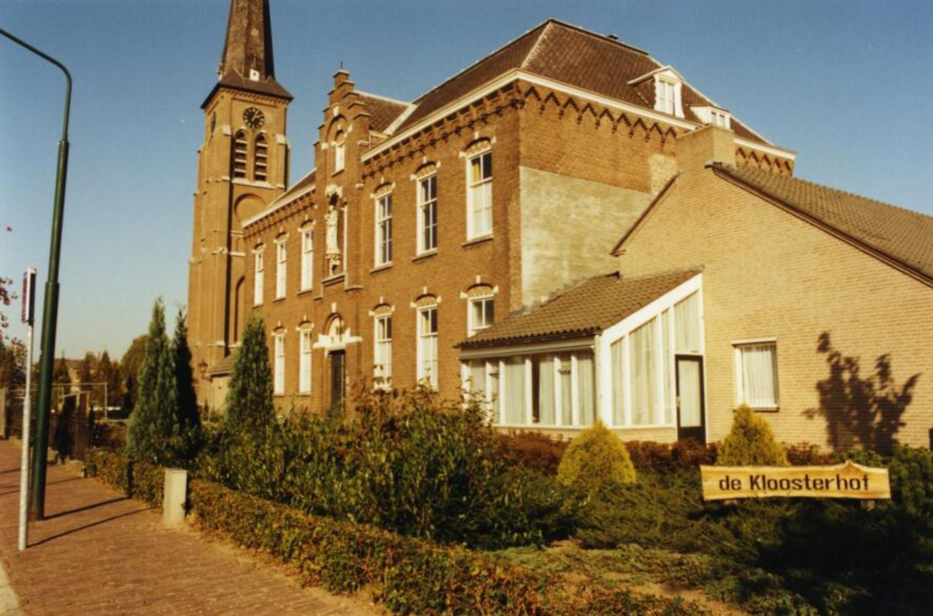 Dorpsstraat — Liempde