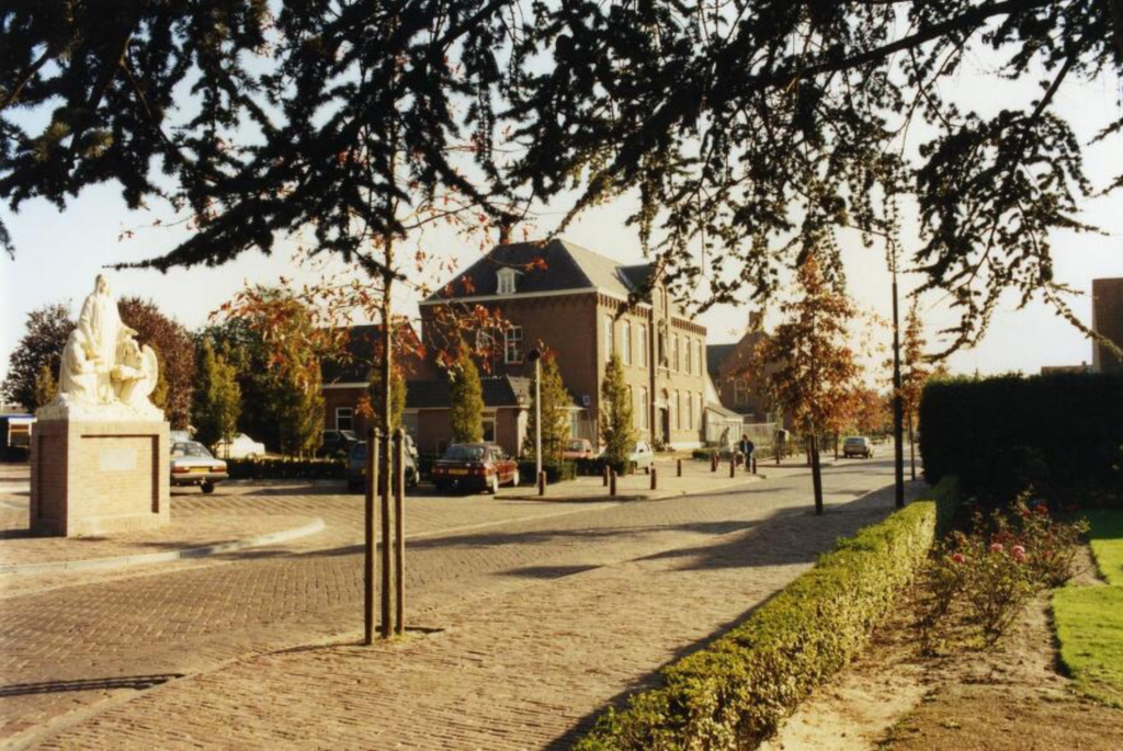 Dorpsstraat — Liempde