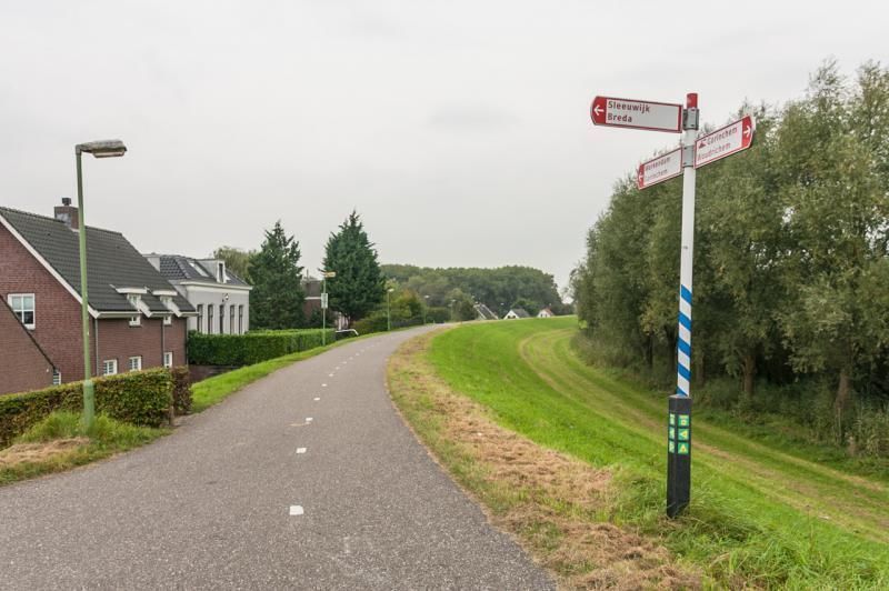 Kerkeinde — Sleeuwijk