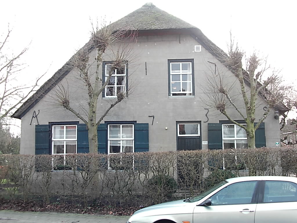Raadhuisstraat — Sprang-Capelle