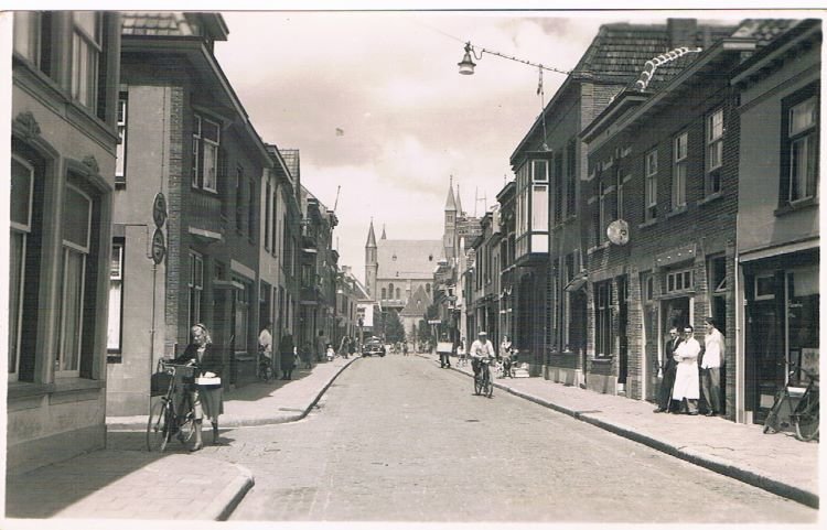Blauwstraat — Steenbergen