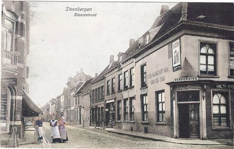 Blauwstraat — Steenbergen