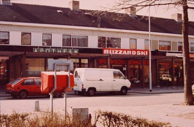 Burg, van Houtplein — Vlijmen