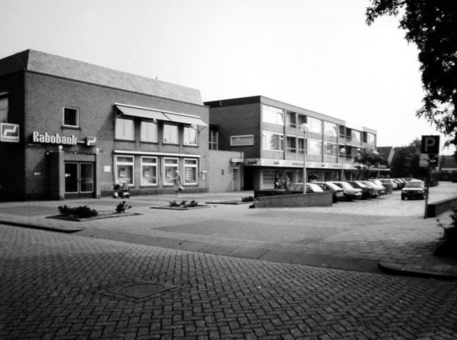 Burg, van Houtplein — Vlijmen