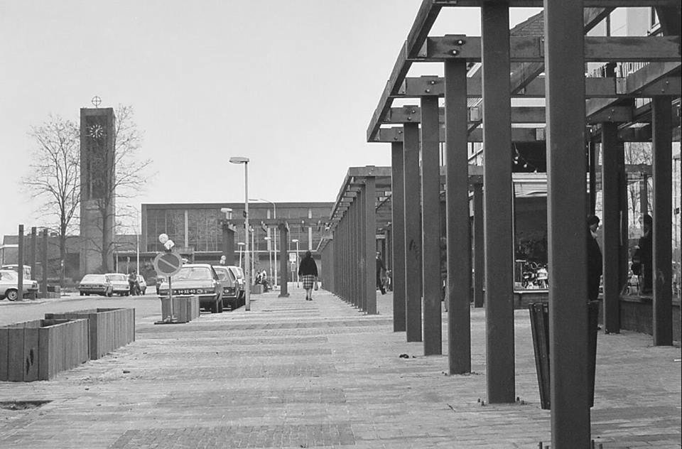 Burg, van Houtplein — Vlijmen