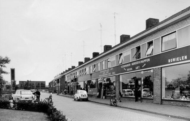 Burg, van Houtplein — Vlijmen