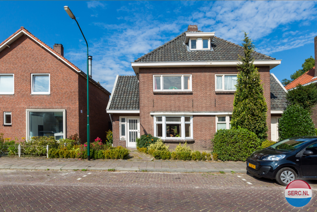 Raadhuisstraat — Waalre