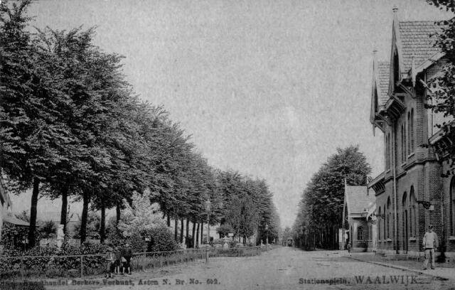Burg. van der Klokkenlaan — Waalwijk